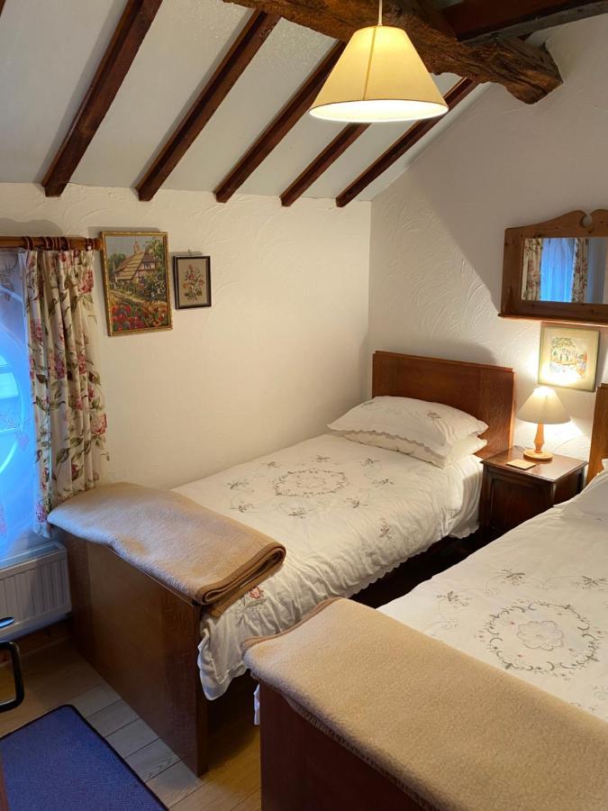 Bank Farm Cottages Nantwich Exterior photo