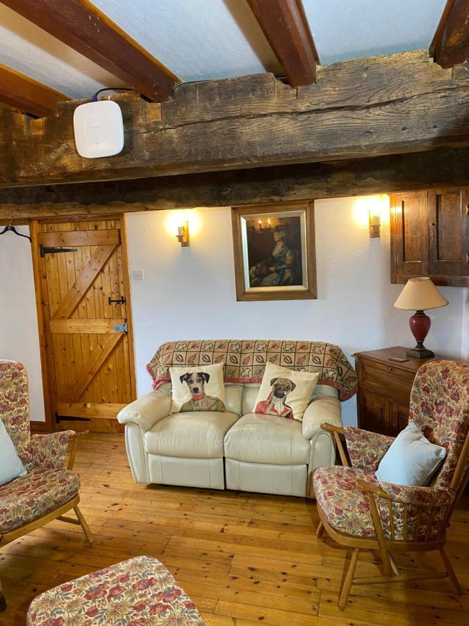 Bank Farm Cottages Nantwich Exterior photo